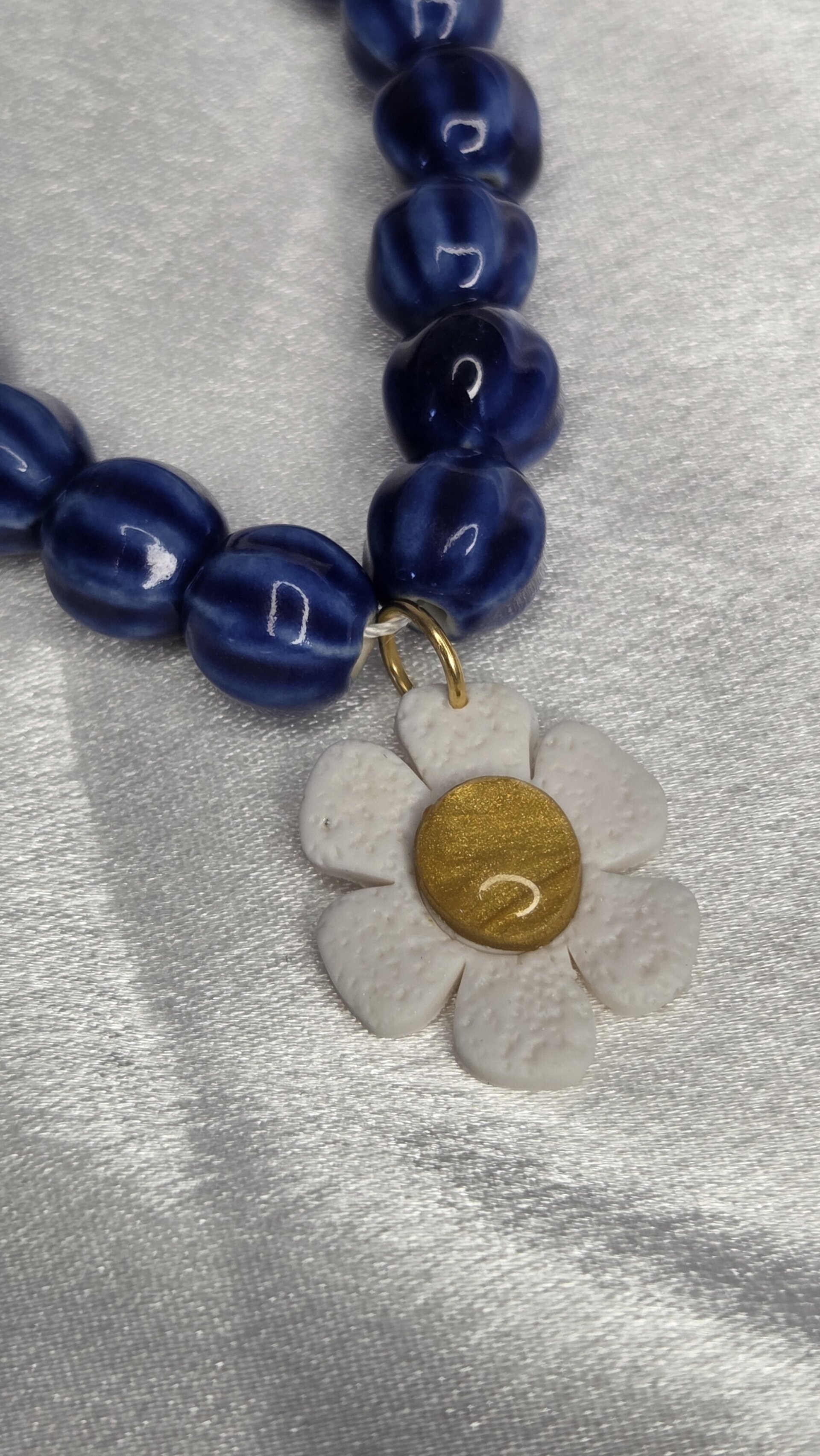 Collar azul - 3